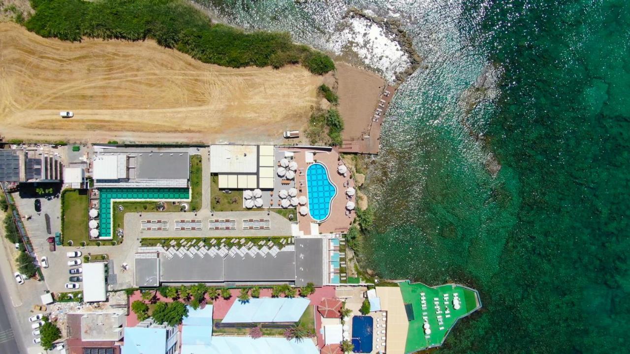 אלאניה Feniks Hotel מראה חיצוני תמונה