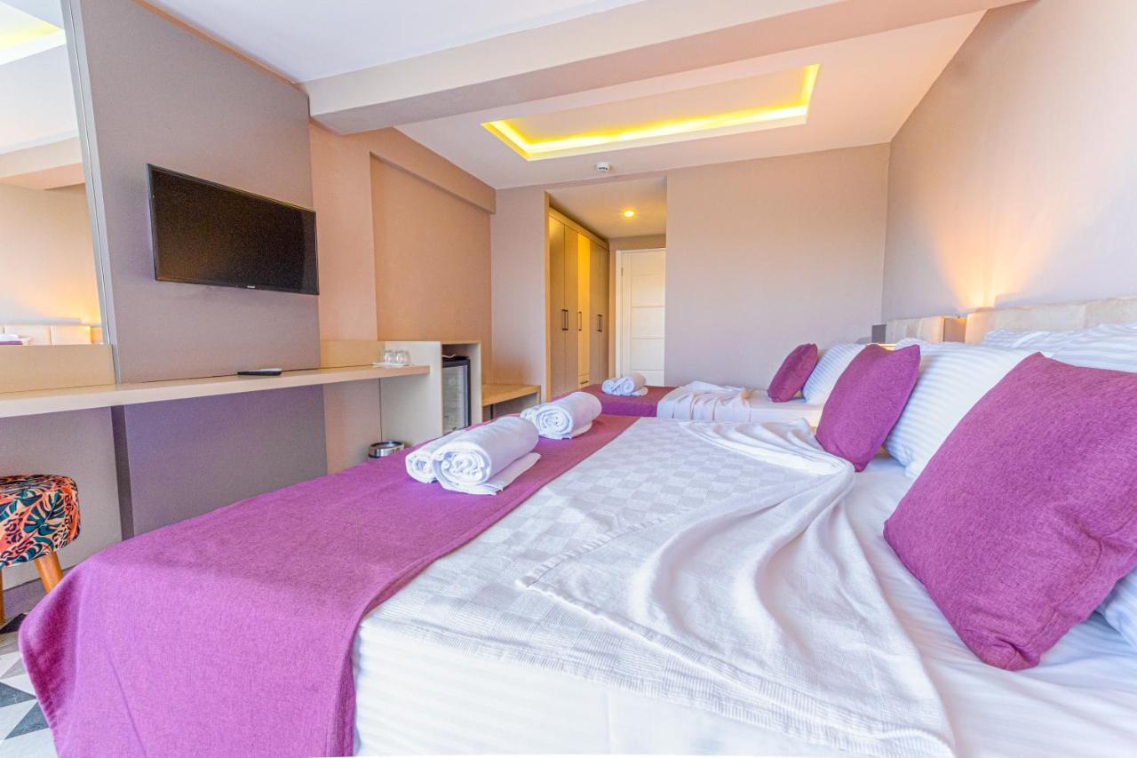 אלאניה Feniks Hotel מראה חיצוני תמונה